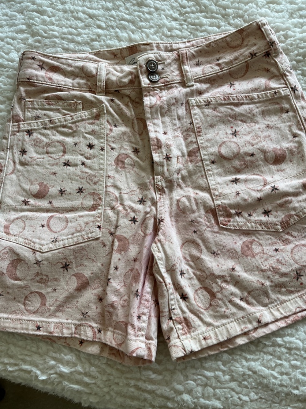 Anthro high-rise 28 shorts pink celestial print, cotton/elasta. Woohoo summer!